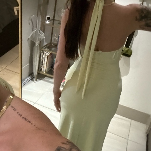 35. Zara Butter Yellow Midi Dress - Picture 9 of 10